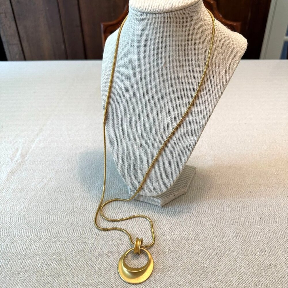 Vintage Y2K Express Gold-Tone Crescent Pendant Necklace Snake Chain 34" - Picture 6 of 11